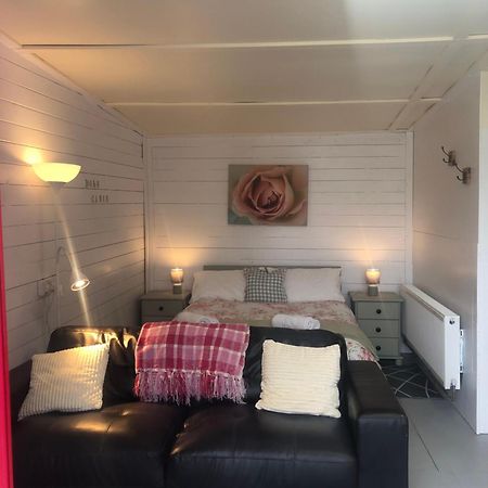Bob'S Cabin Galway Ngoại thất bức ảnh