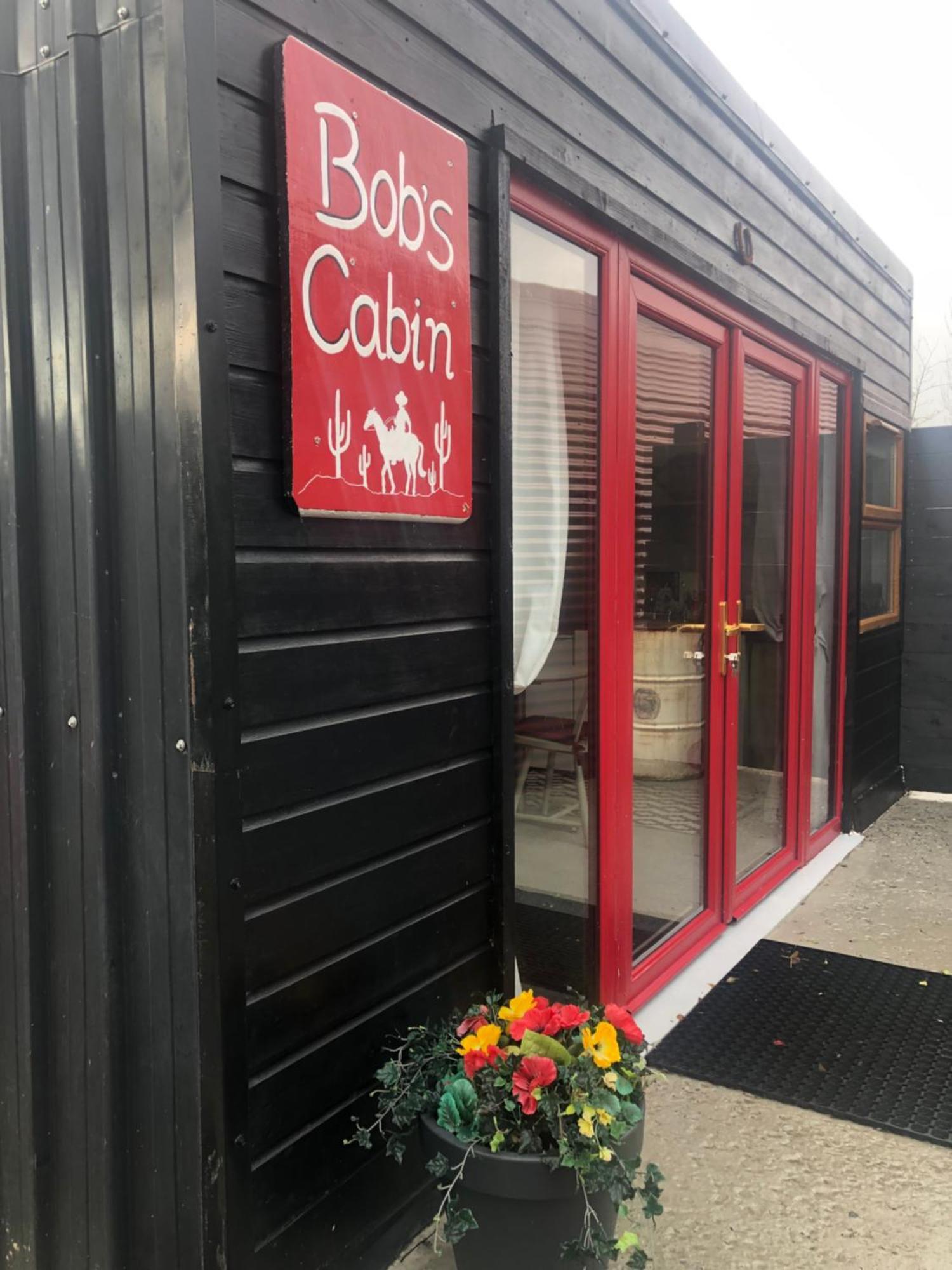 Bob'S Cabin Galway Ngoại thất bức ảnh