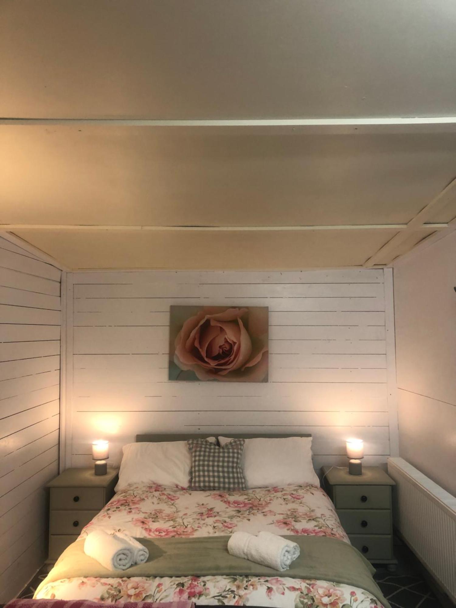Bob'S Cabin Galway Ngoại thất bức ảnh